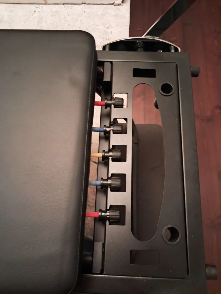 Reformer pilates machine - Image 3