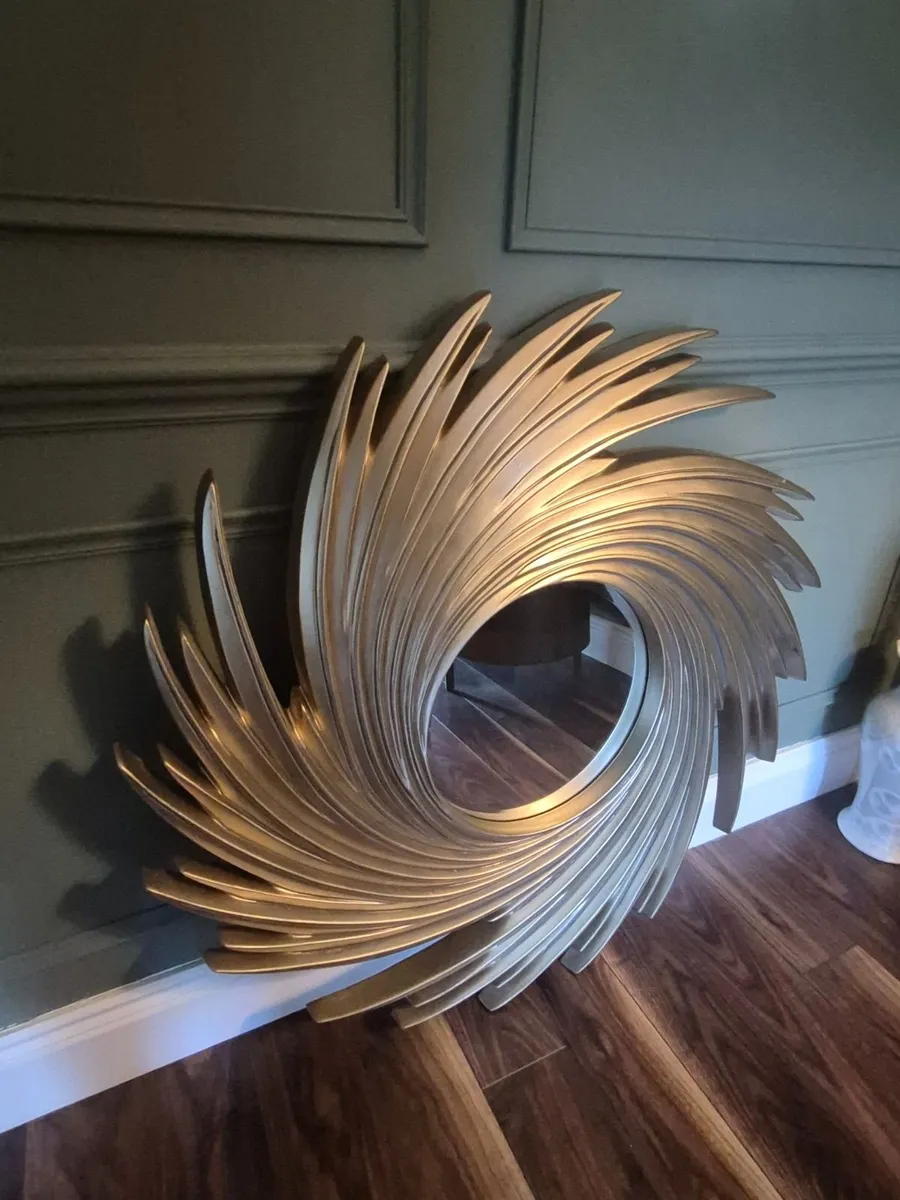 Mirror - Image 2