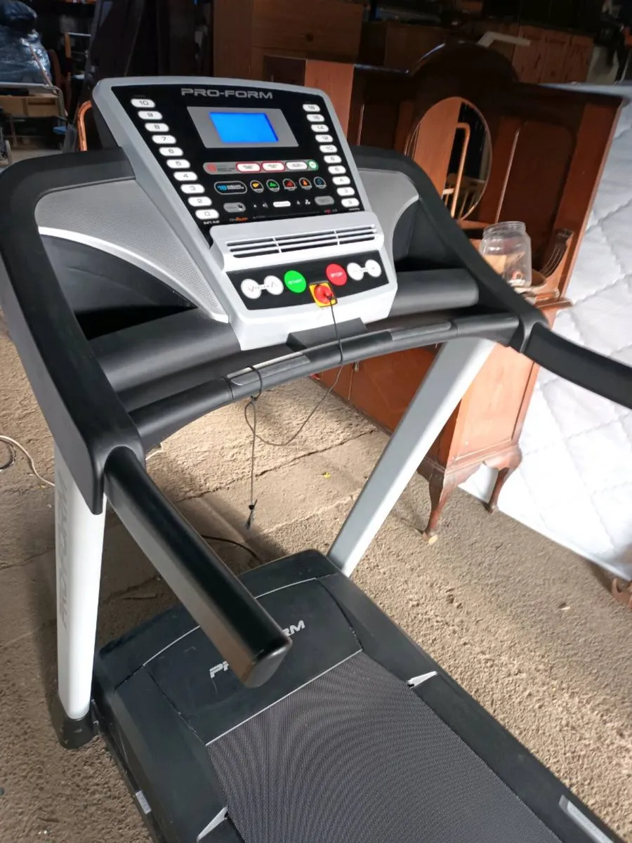 Treadmill - Image 2