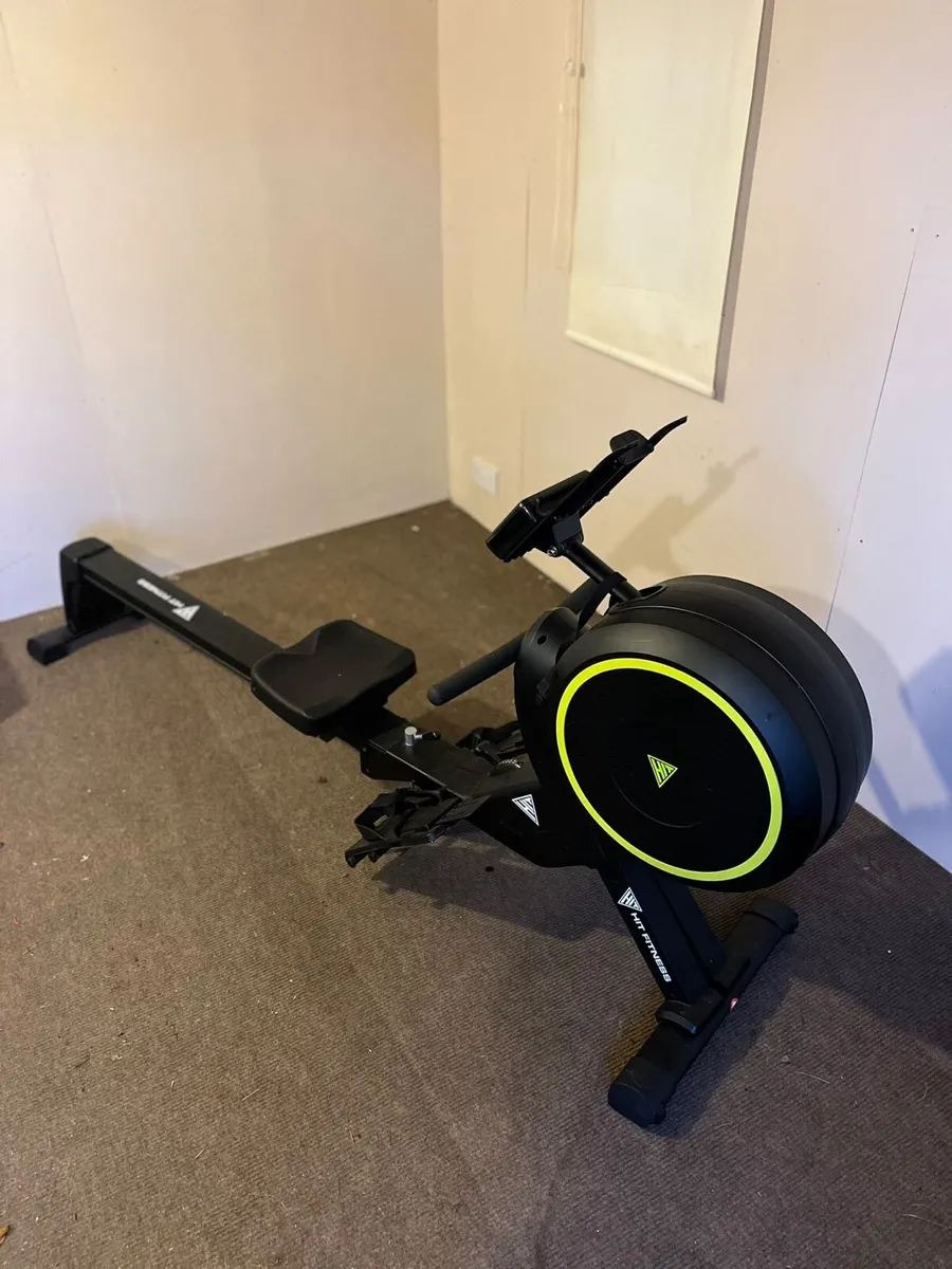 Rowing Machine - Image 1