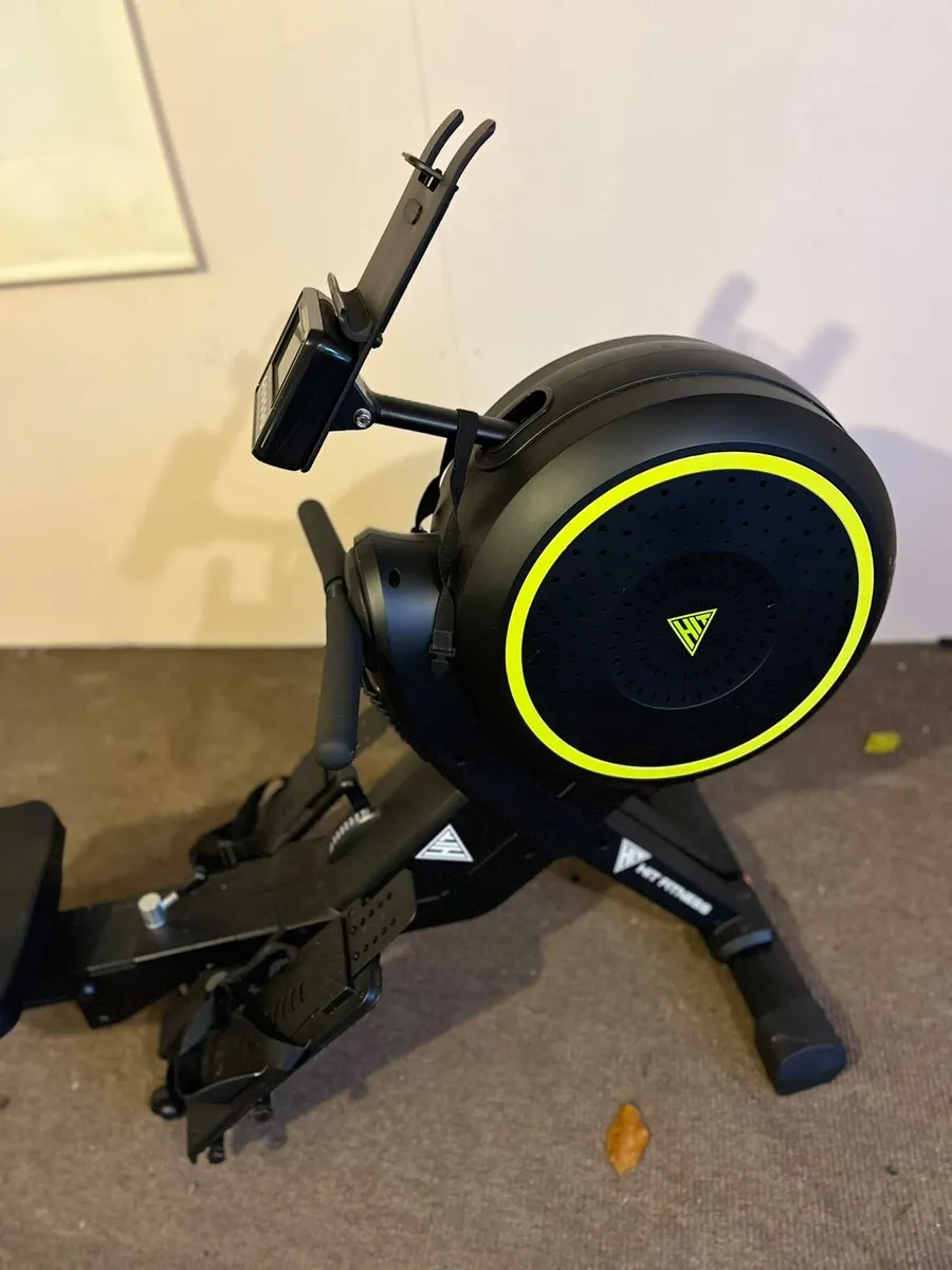 Rowing Machine - Image 3