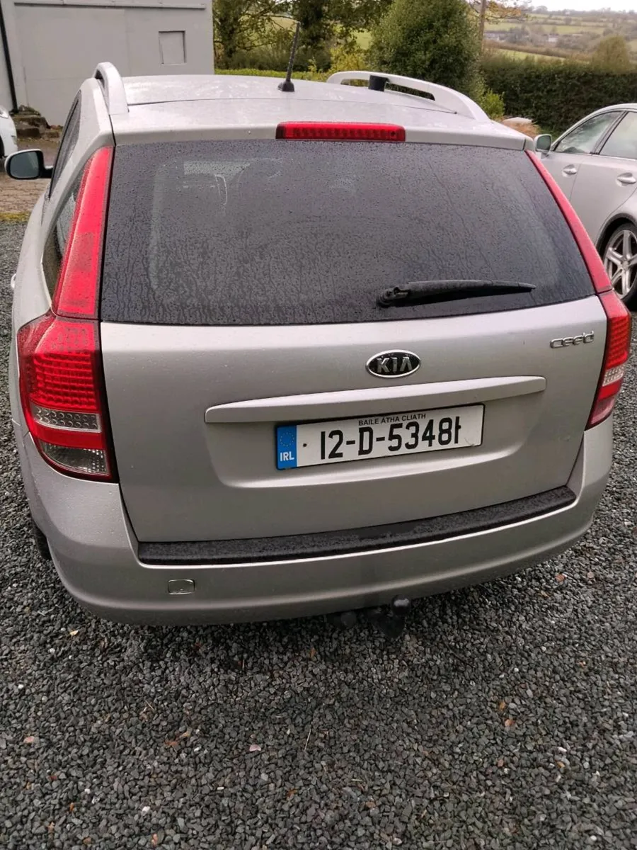 Kia ceed estate - Image 2