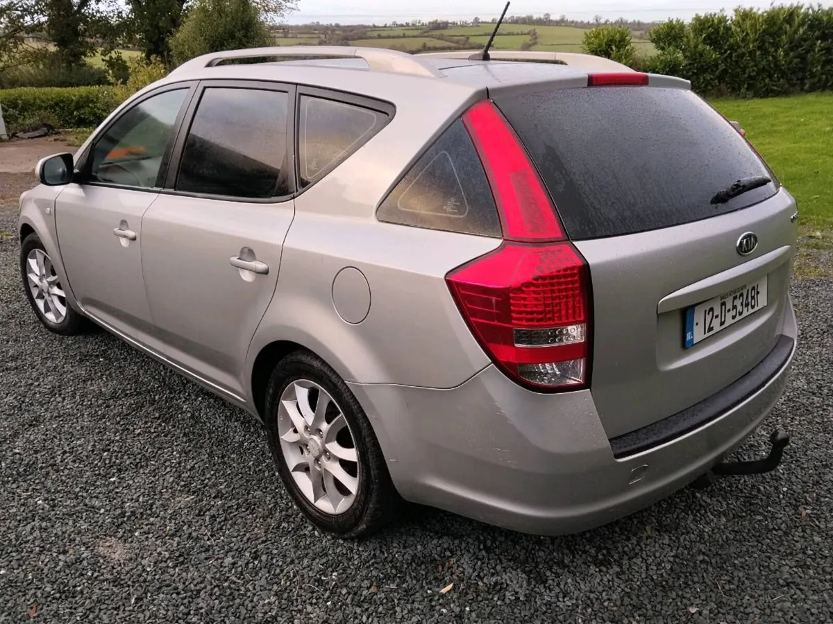 Kia ceed estate - Image 3