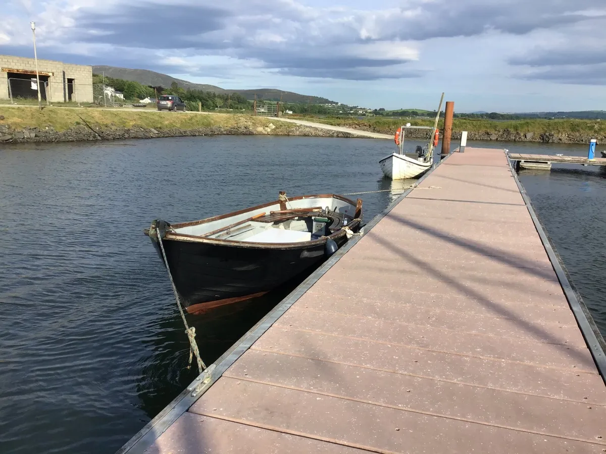 Dell Quay Fisher Boat - Image 2