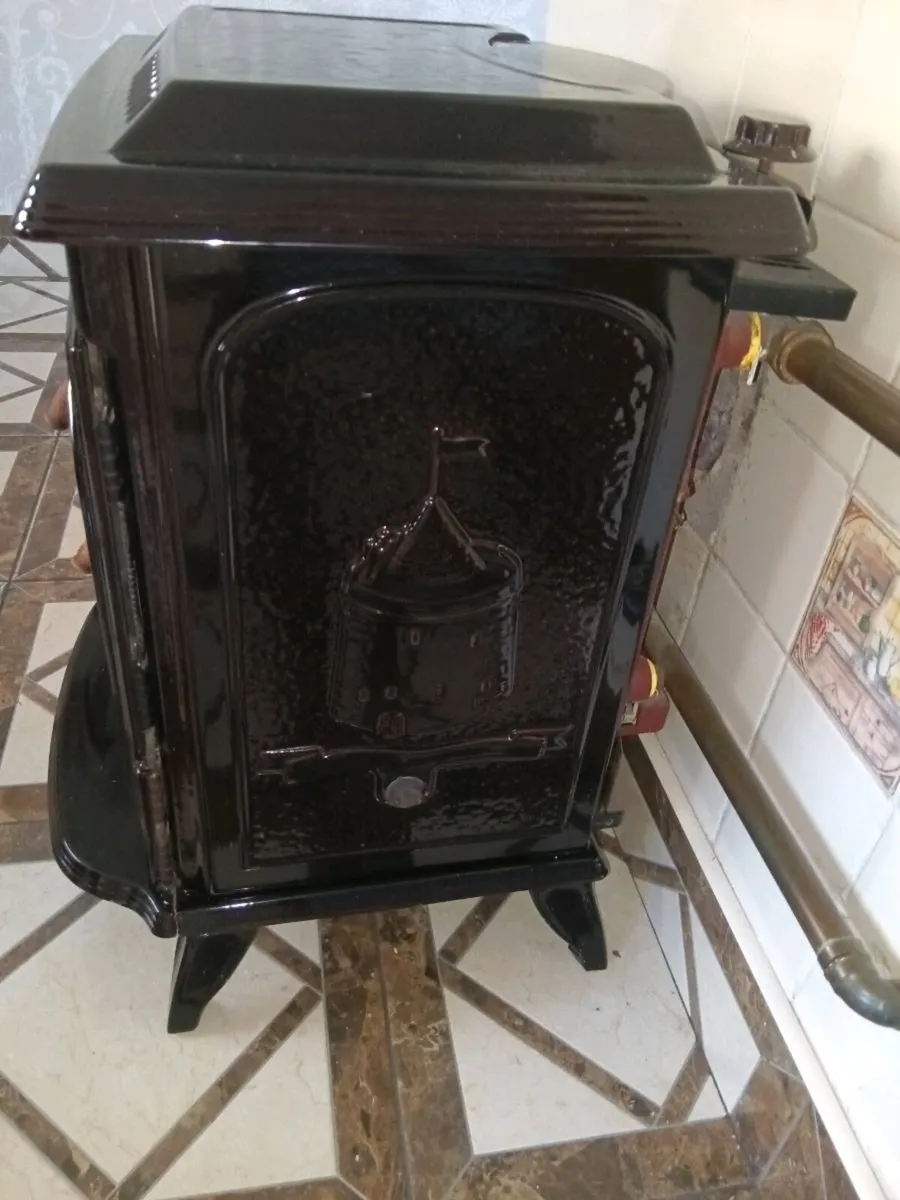 Stanley Stove - Image 3