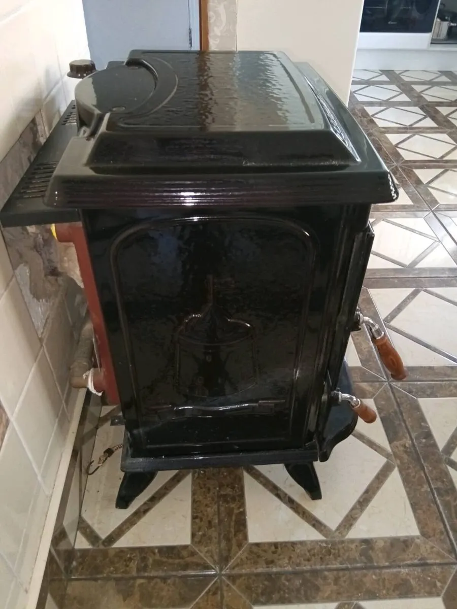 Stanley Stove - Image 4
