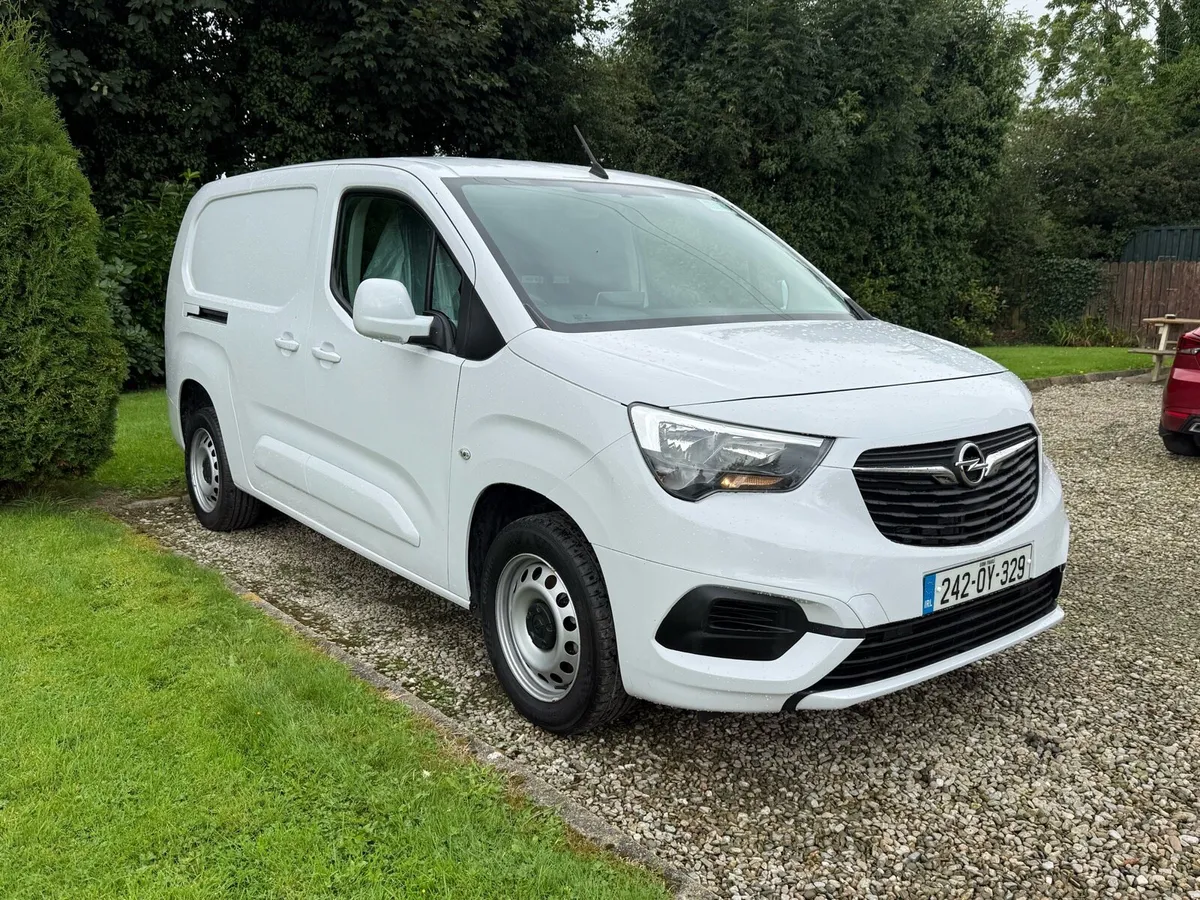 242 Opel Combo LWB no vat - Image 2