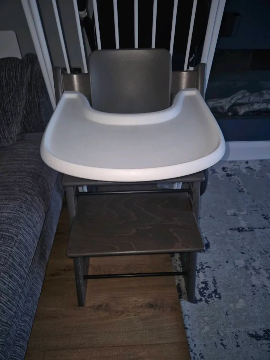 Stokke high chair - Image 3