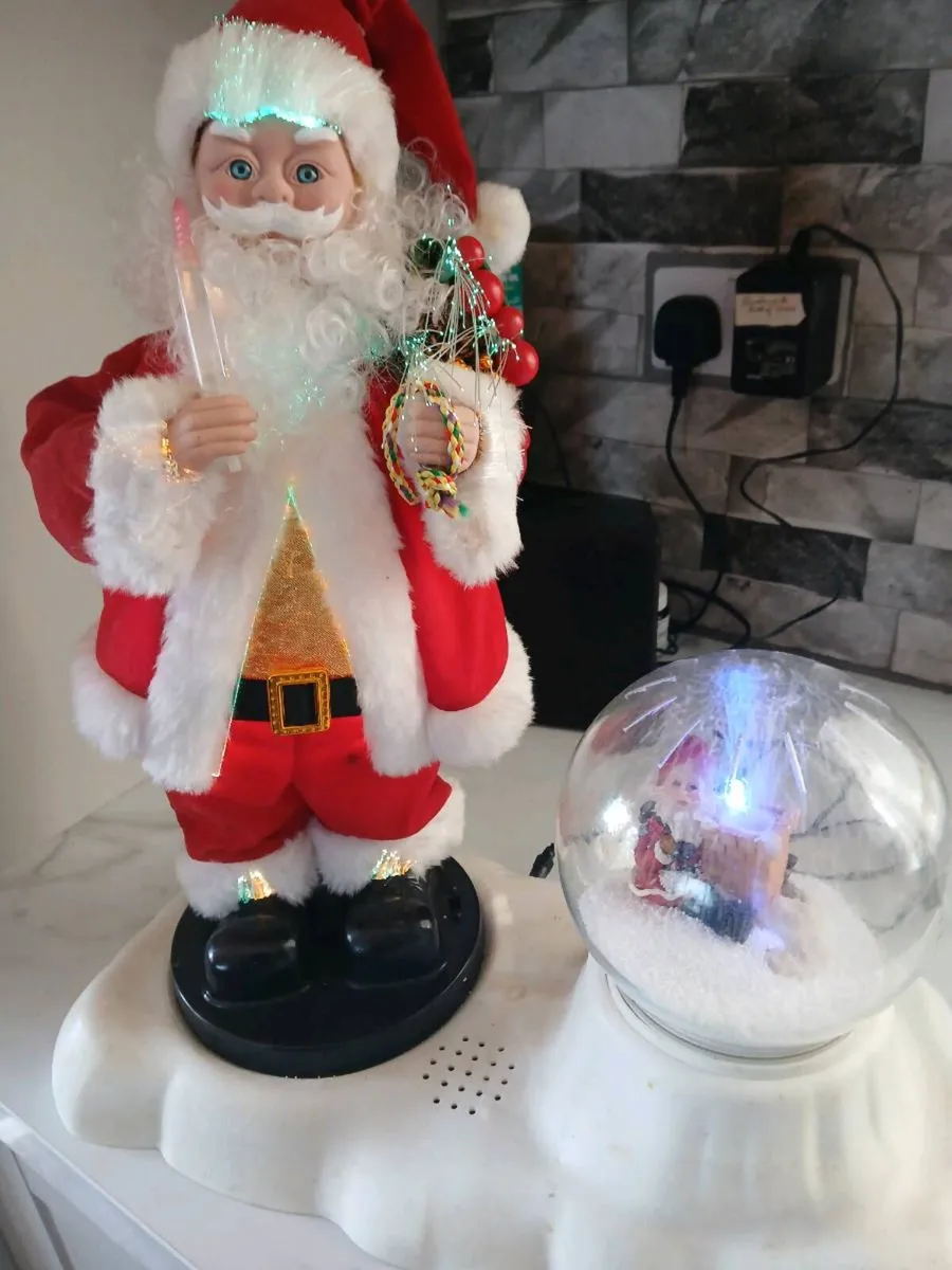 Christmas stuff - Image 1
