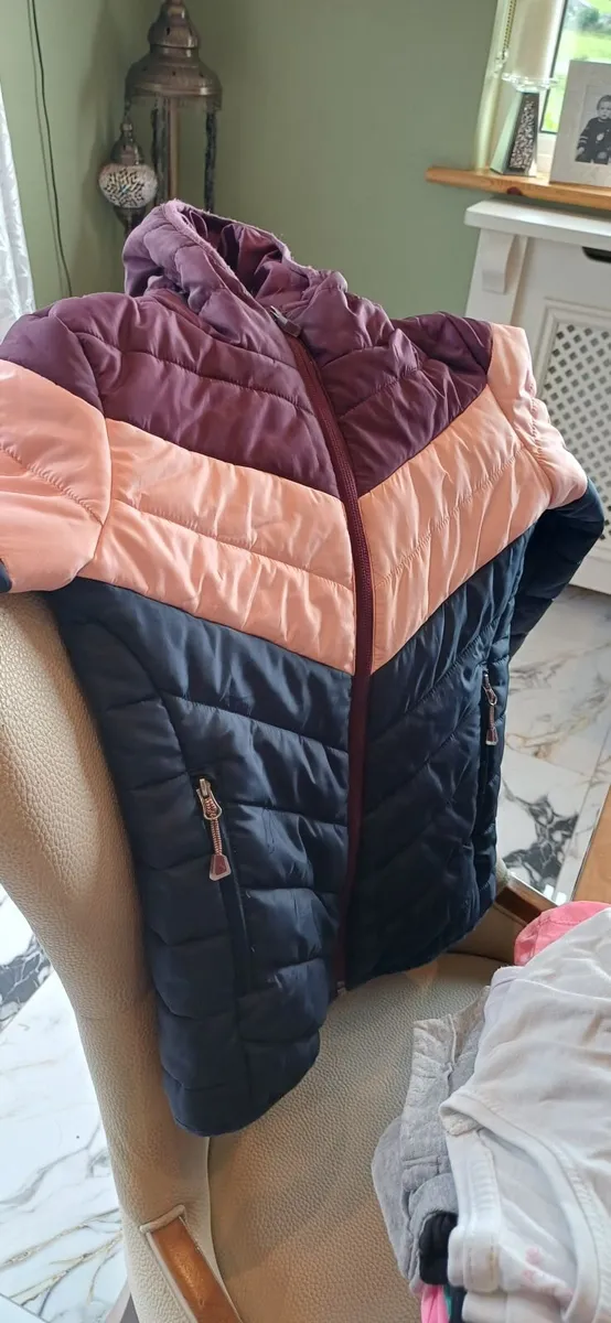 Large bundle Girls clothes 7-9 years - Image 1