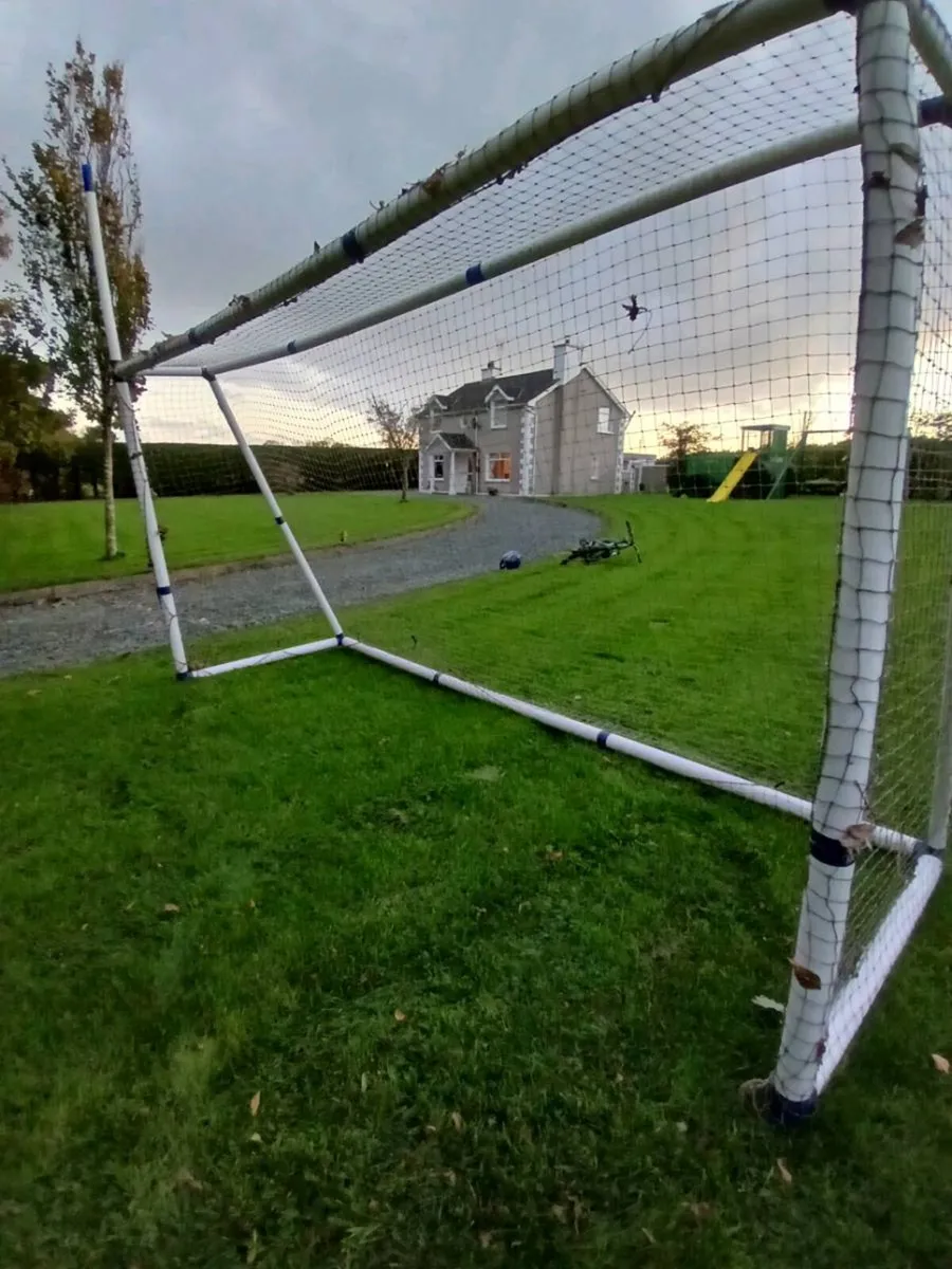 Goal post - Image 2