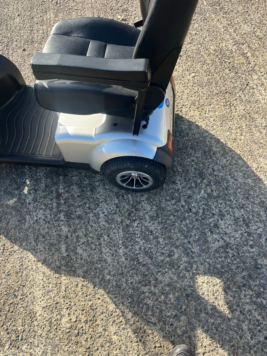 Mobility Scooter - Image 3
