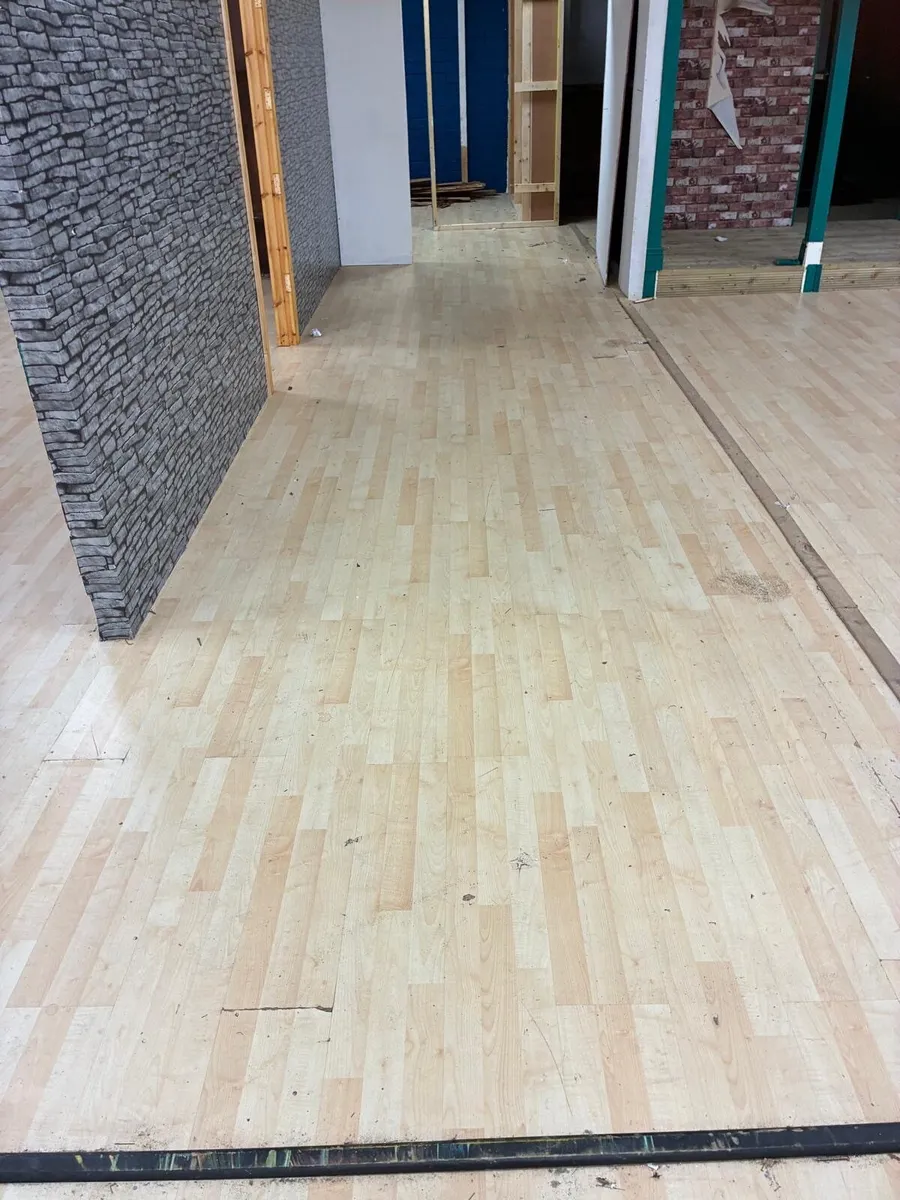 Laminate flooring (approx 2000sq ft) - Image 2