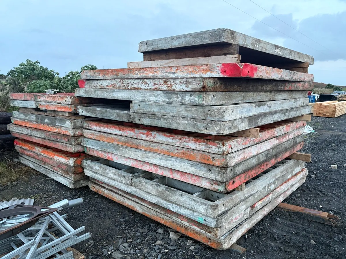 Peri shuttering pans - Image 2