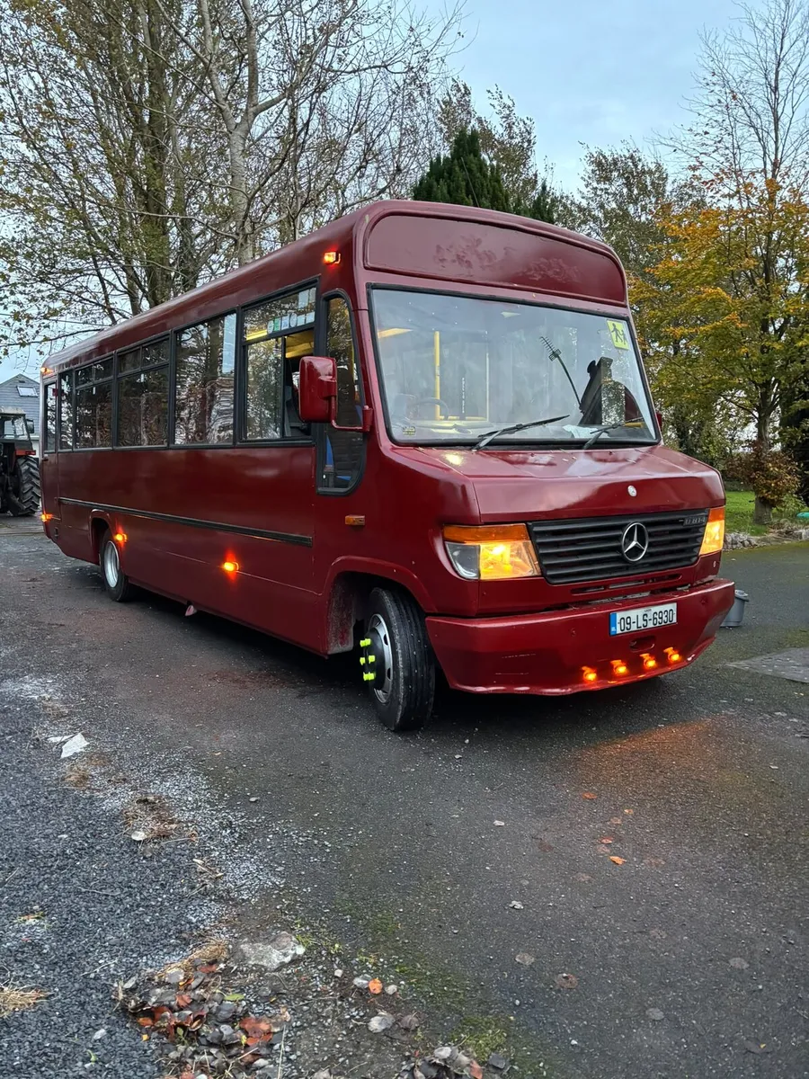 Mercedes vario 33 seater - Image 2
