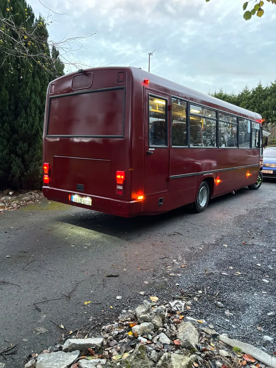 Mercedes vario 33 seater - Image 3