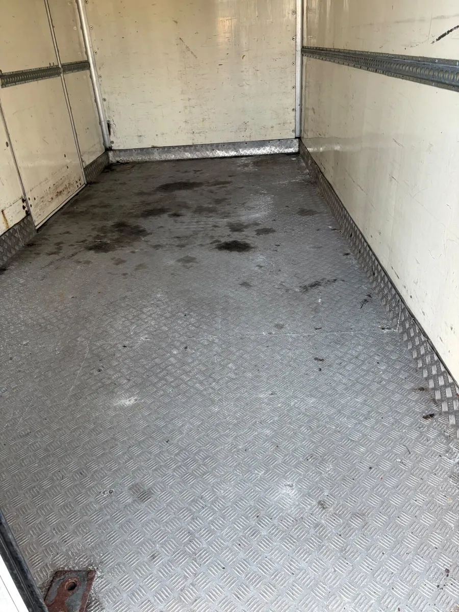 14ft box body - Image 4