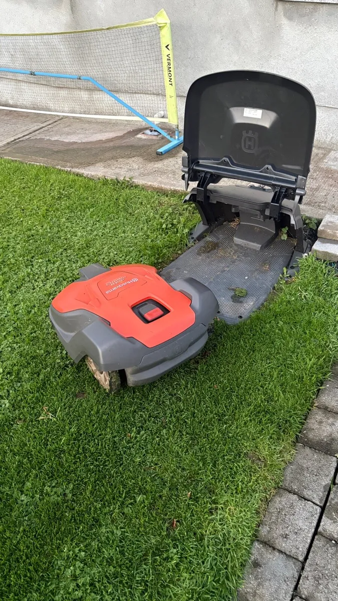 Husqvarna 550 Automower (Wired) - Image 4