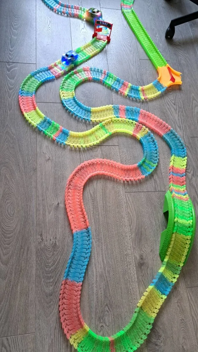 car track - Image 2