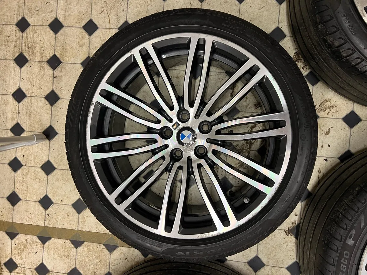 BMW 19” Alloys - Image 4