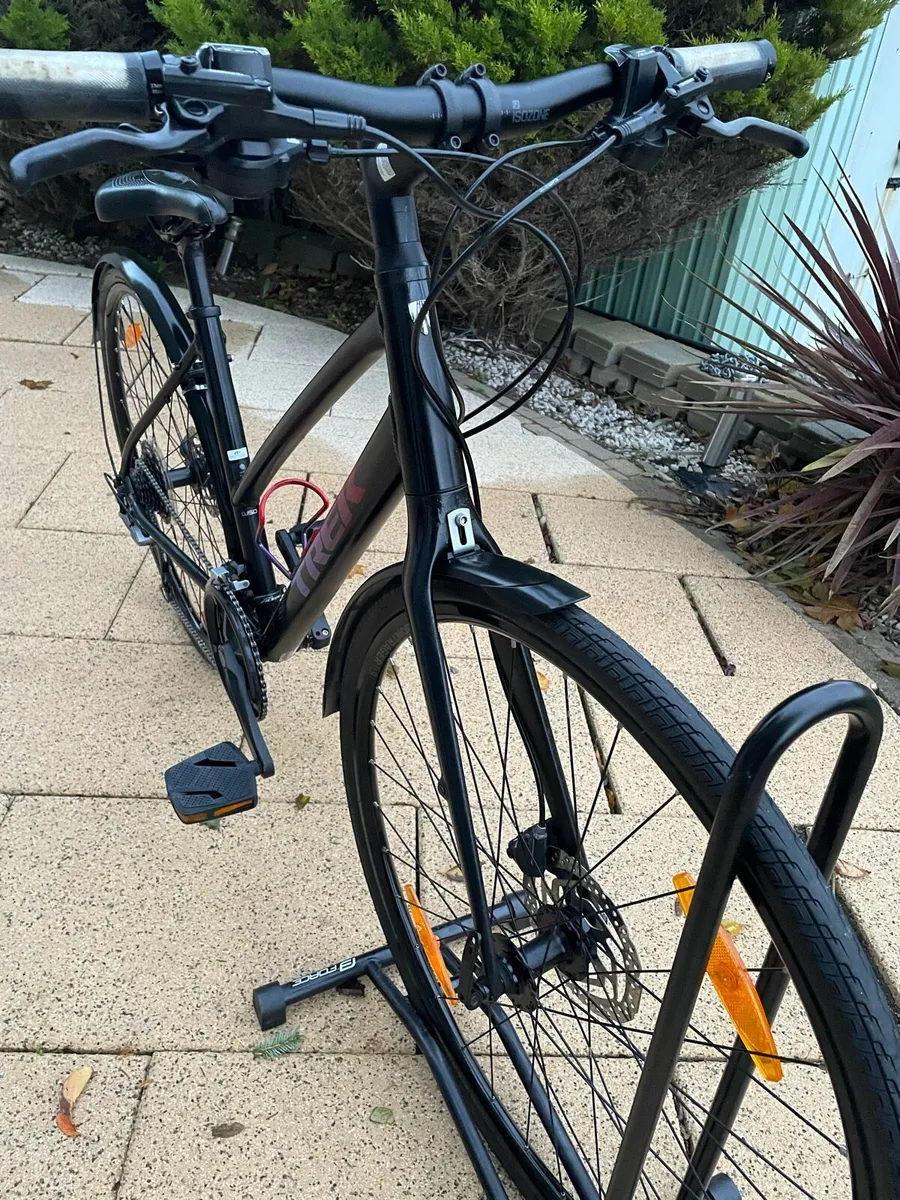 Ladies Trek FX3 hybrid bike - Image 4