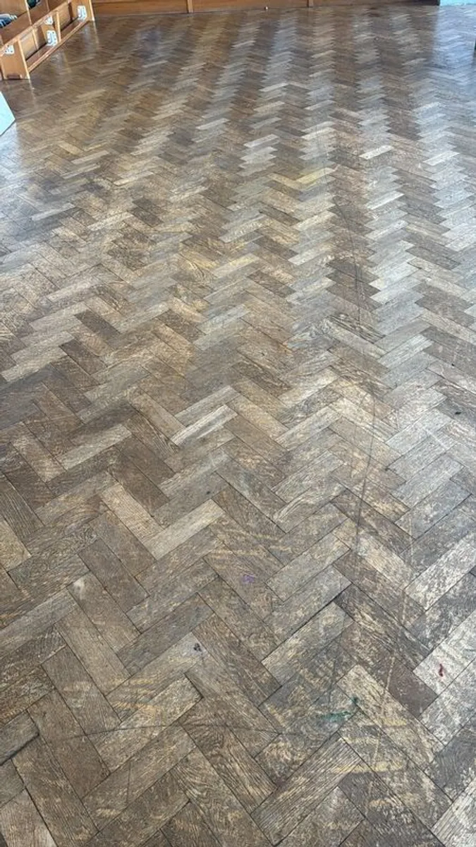 Solid Oak Parquet Salvaged/Reclaimed 90sqm - Image 1
