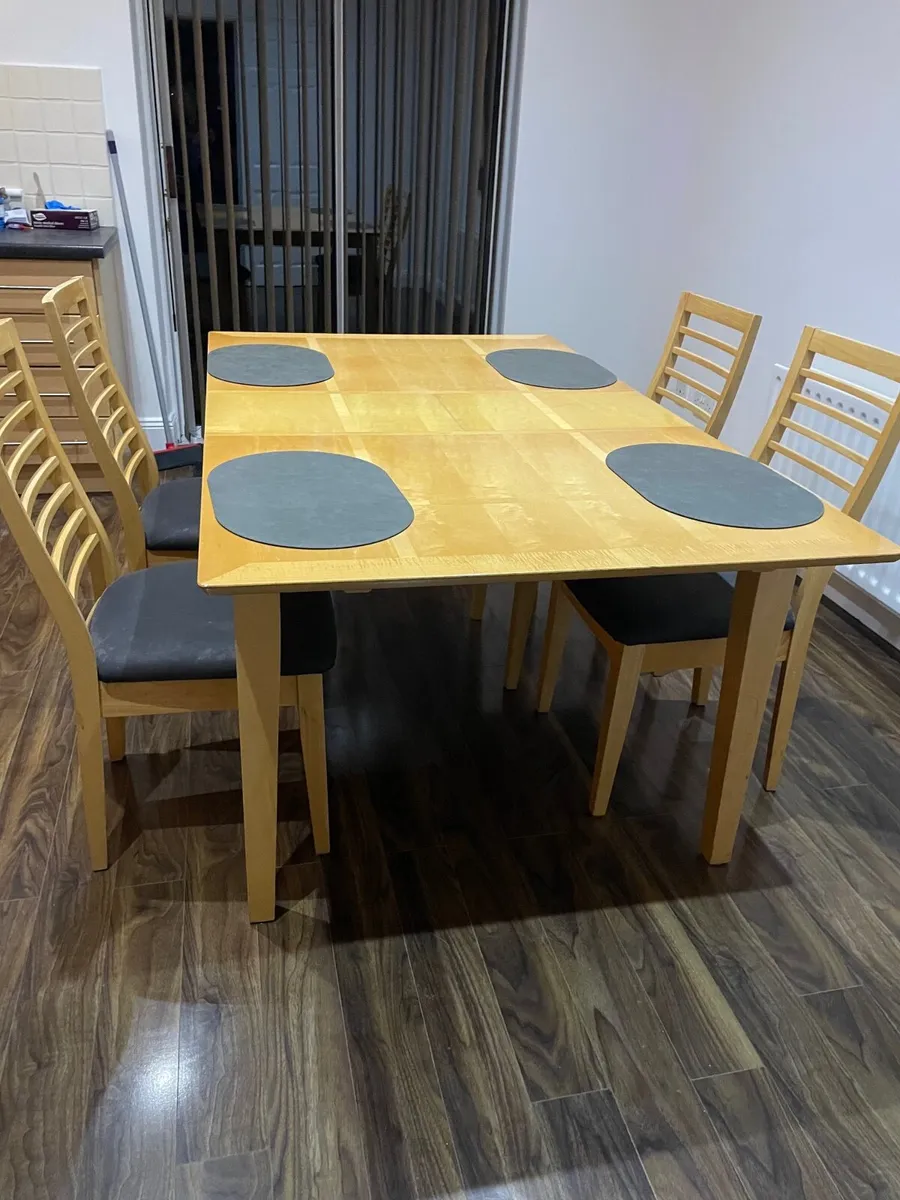 Dining table & 4 chairs - Image 2