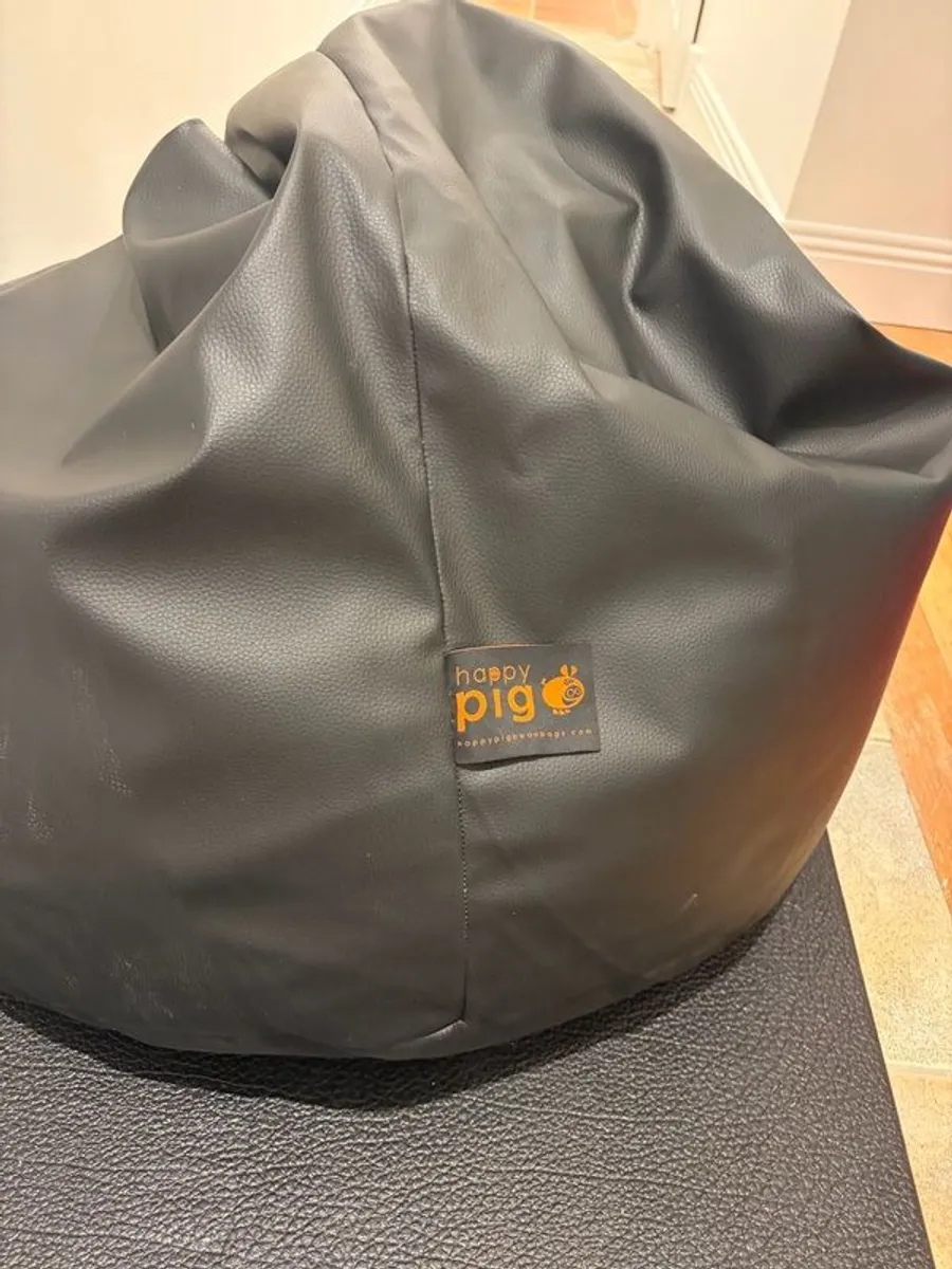 "Happy Pig" Bean Bag lounging chair - Image 3