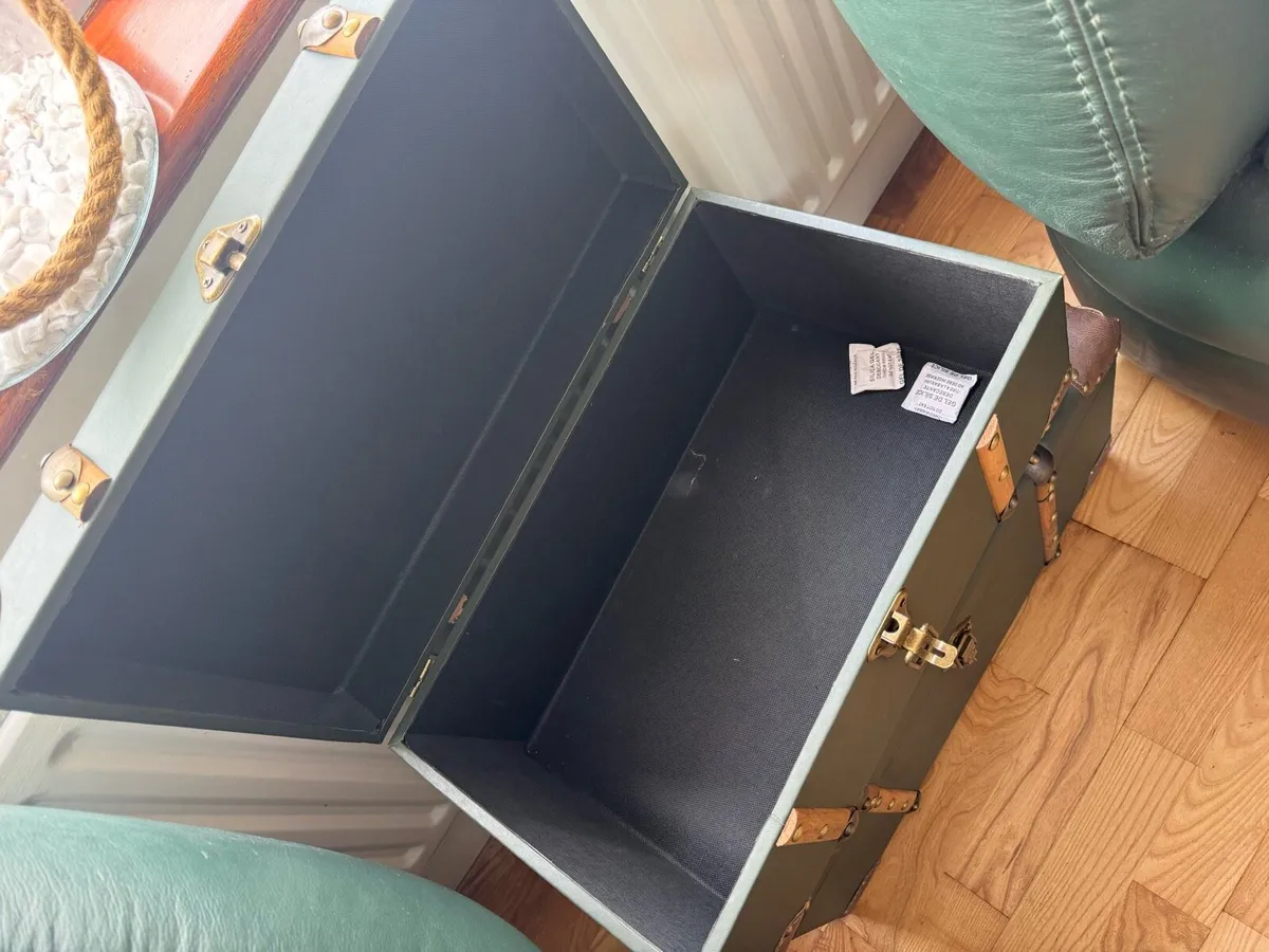 Chest storage set never used brand new - Image 2