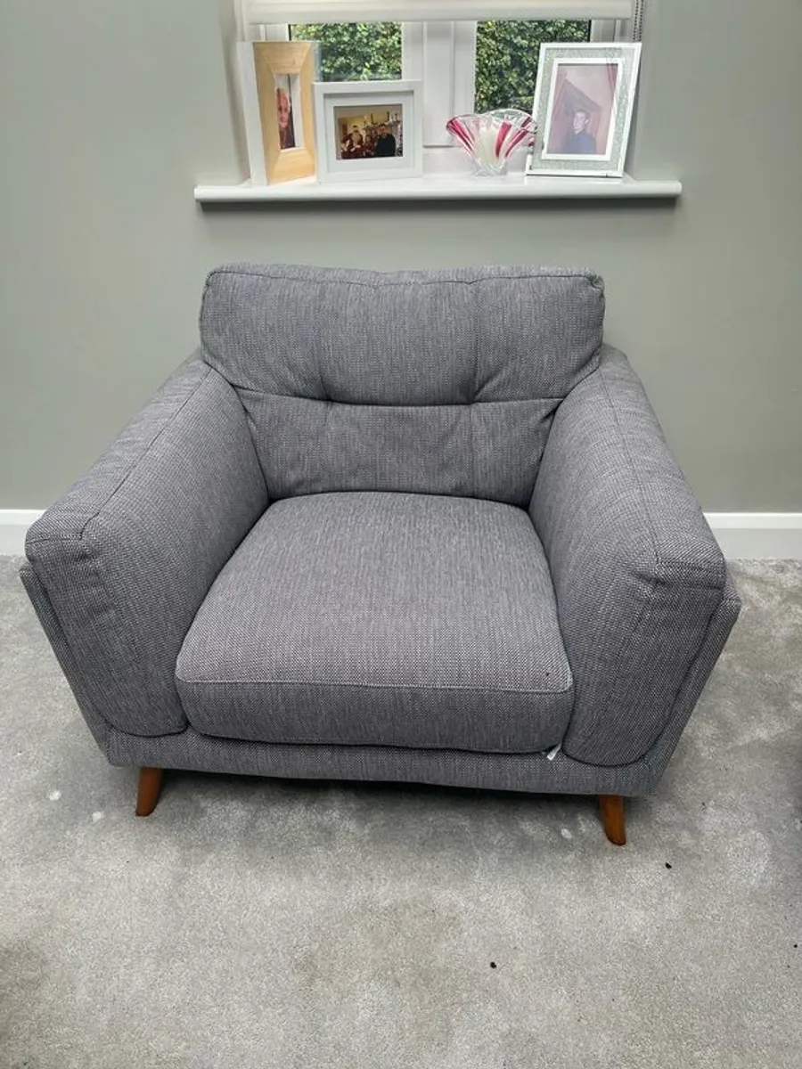 Set of 2 armchairs - Image 1