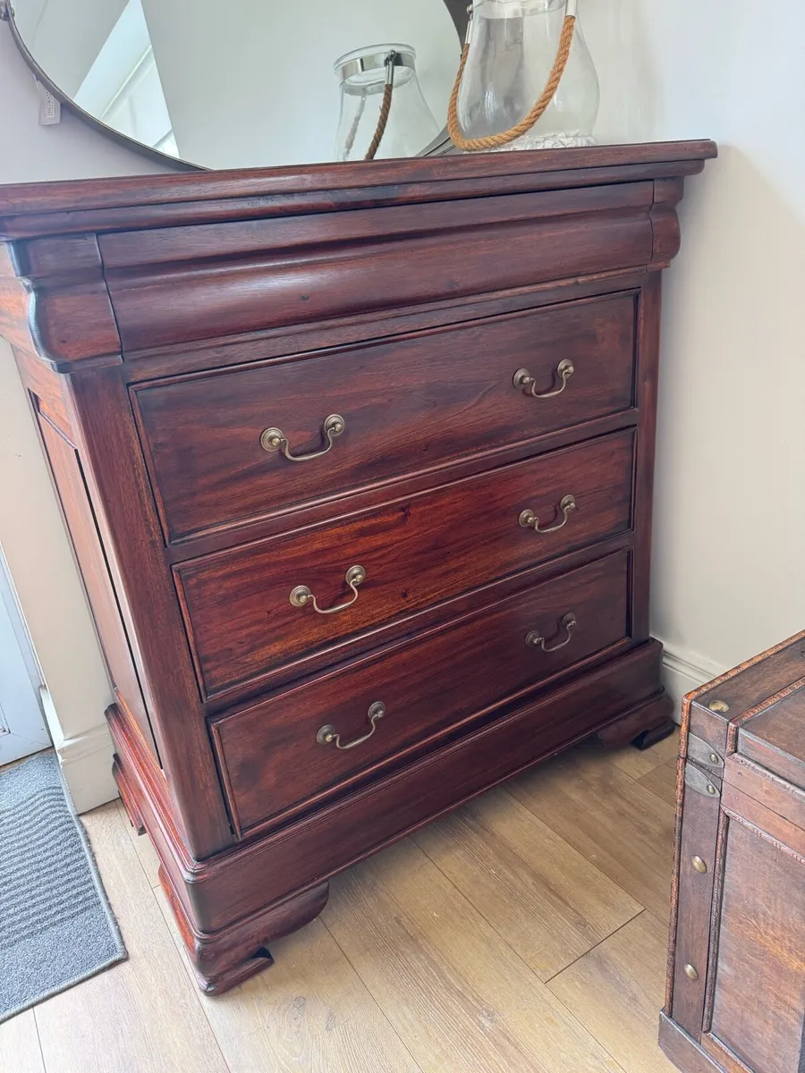 Brown mahagony chest of drawers - Image 1