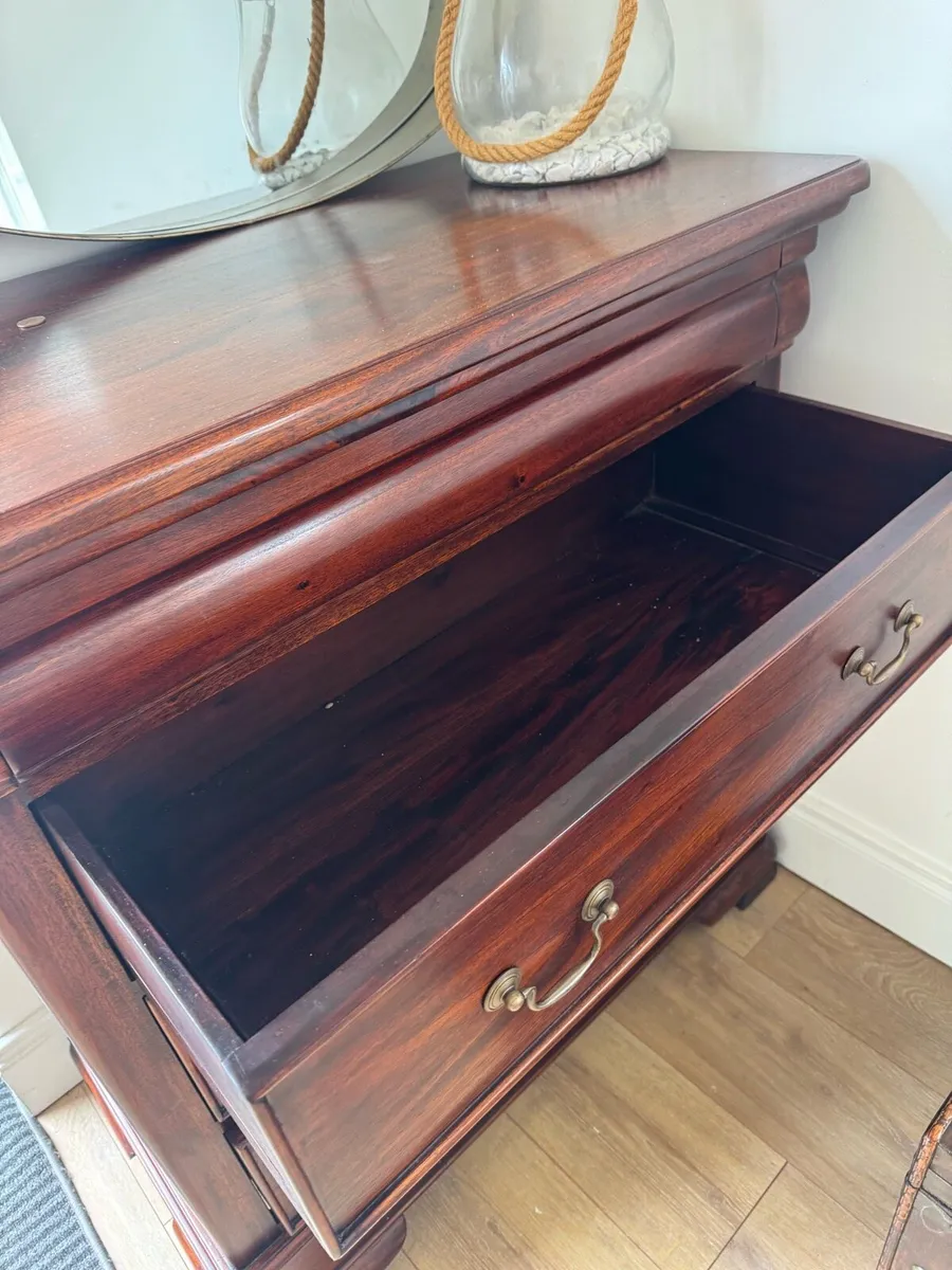 Brown mahagony chest of drawers - Image 2
