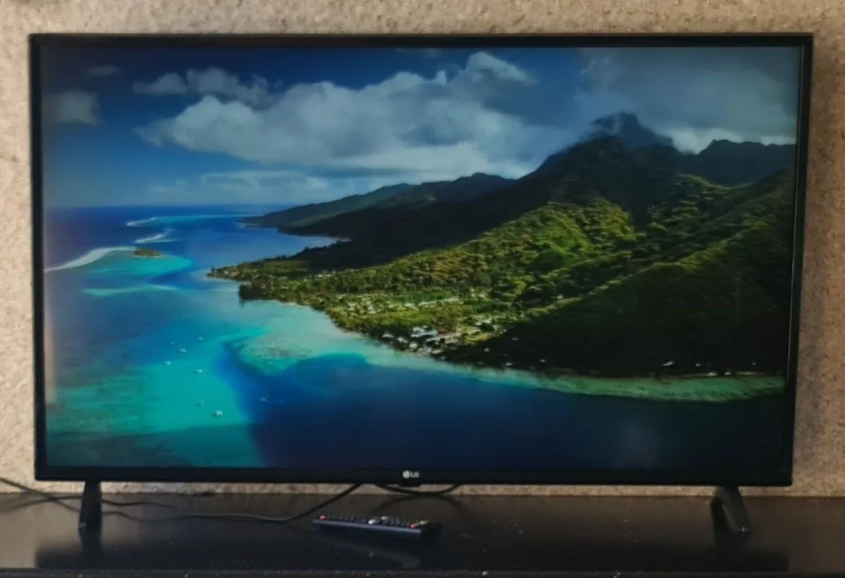 LG 43" 4K Smart TV (2020) – Perfect Working Order - Image 2