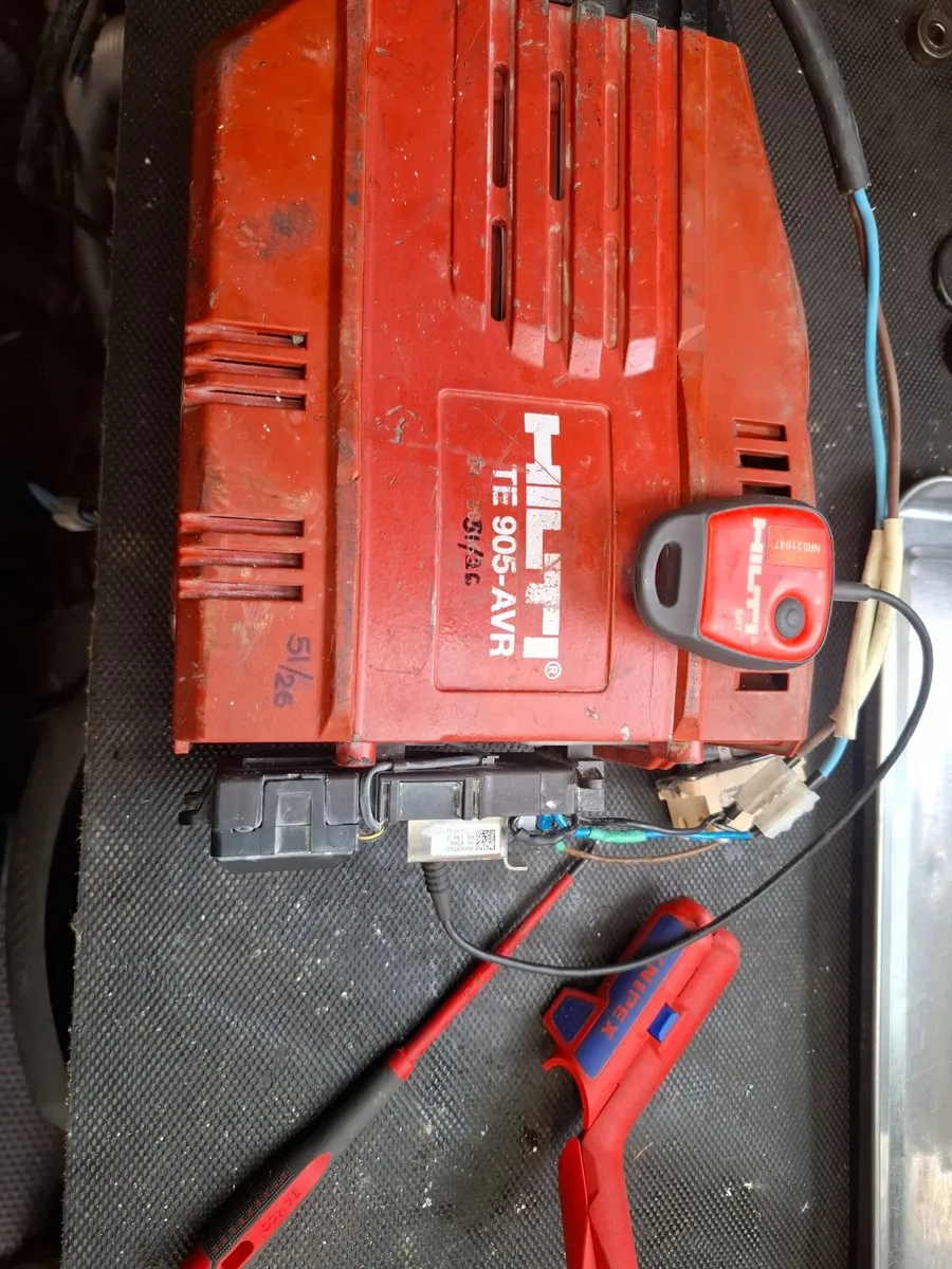 HILTI TE905 SERVICE - Image 1