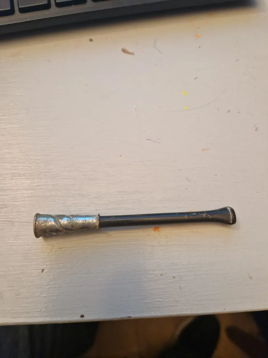 Cigarette Holder