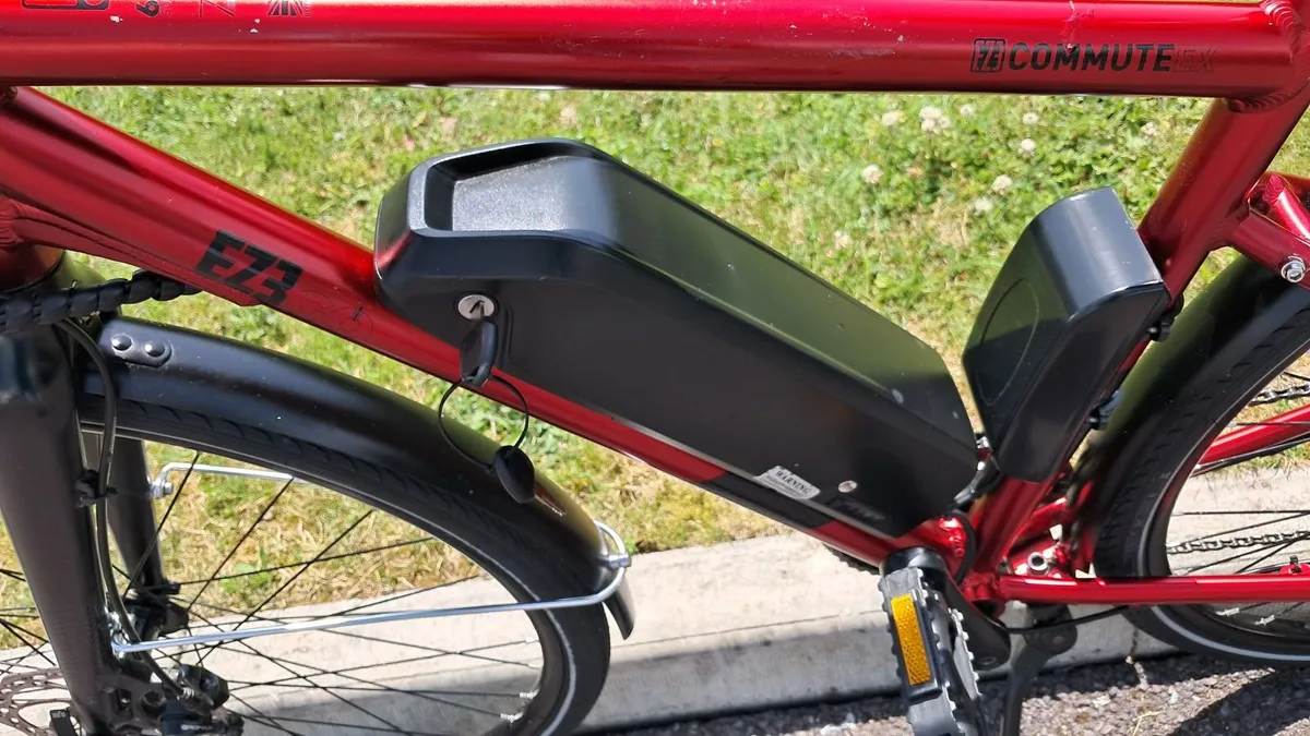 EZEGO COMMUTE E-Bike - Image 4