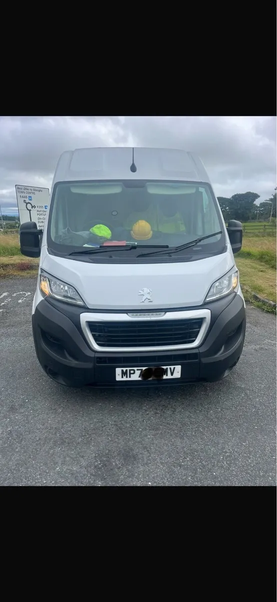 Peugeot boxer van for sale - Image 2