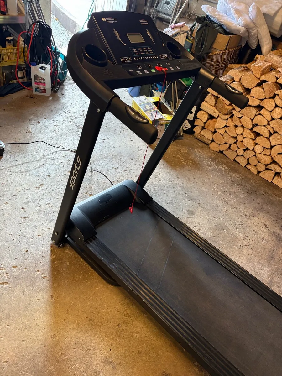 Treadmill - Image 1