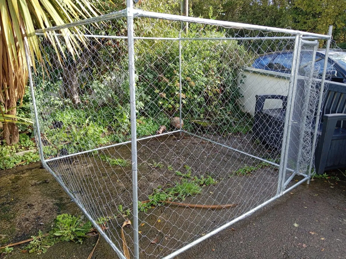Galvanised 2 x 2 x2m enclosure - Image 4