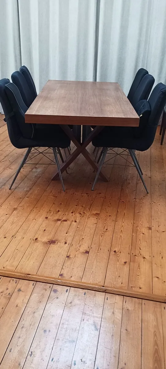 Dining Table - Image 3