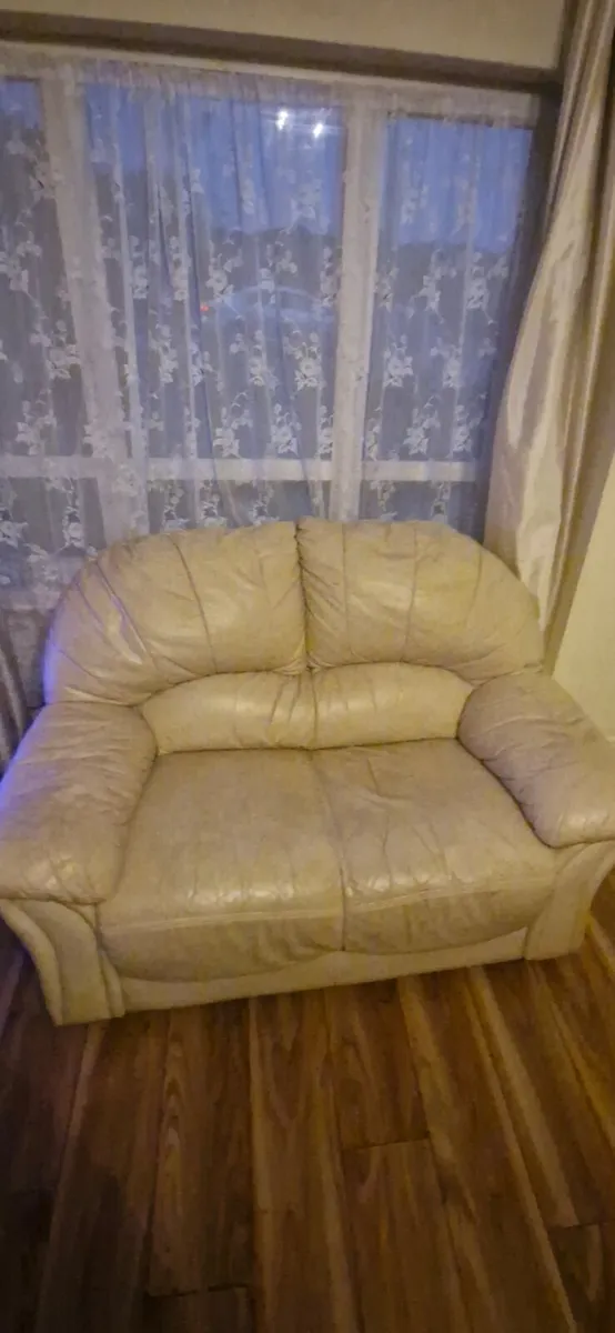 2 seater leather couch (free delivery) - Image 2