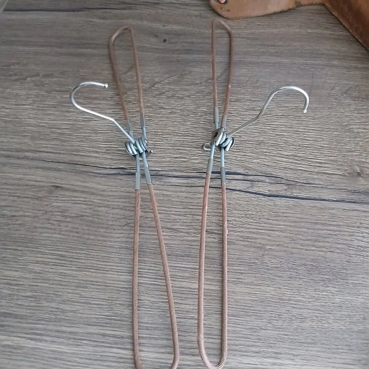 set of 2 folding cloth covered travel hangers - Image 4
