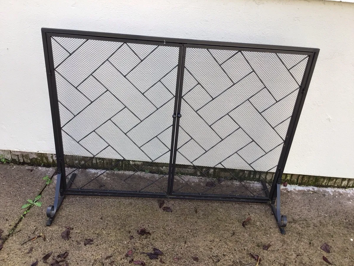 Fire guard/safety gate - Image 4