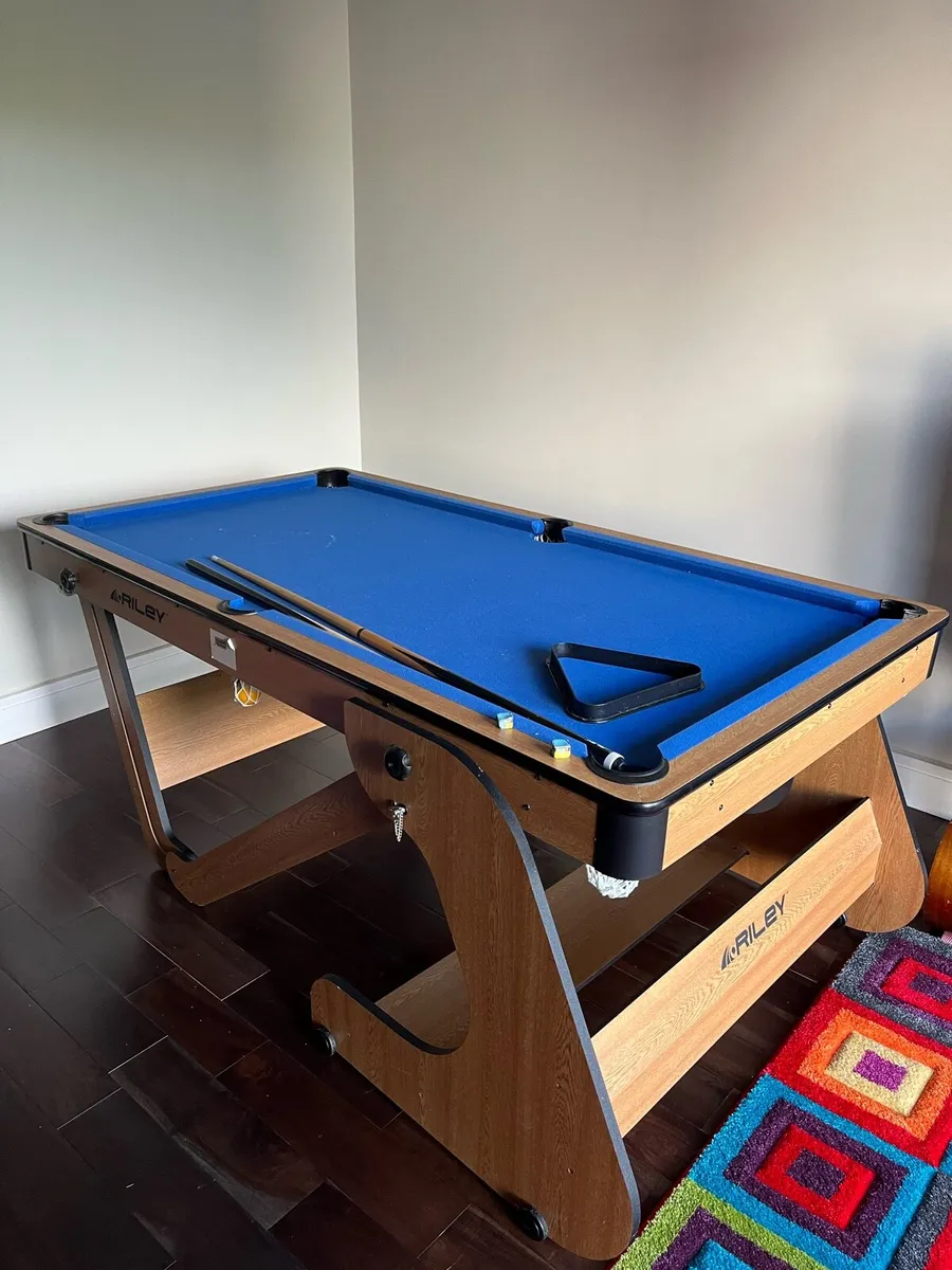 Riley pool table and dartboard - Image 4