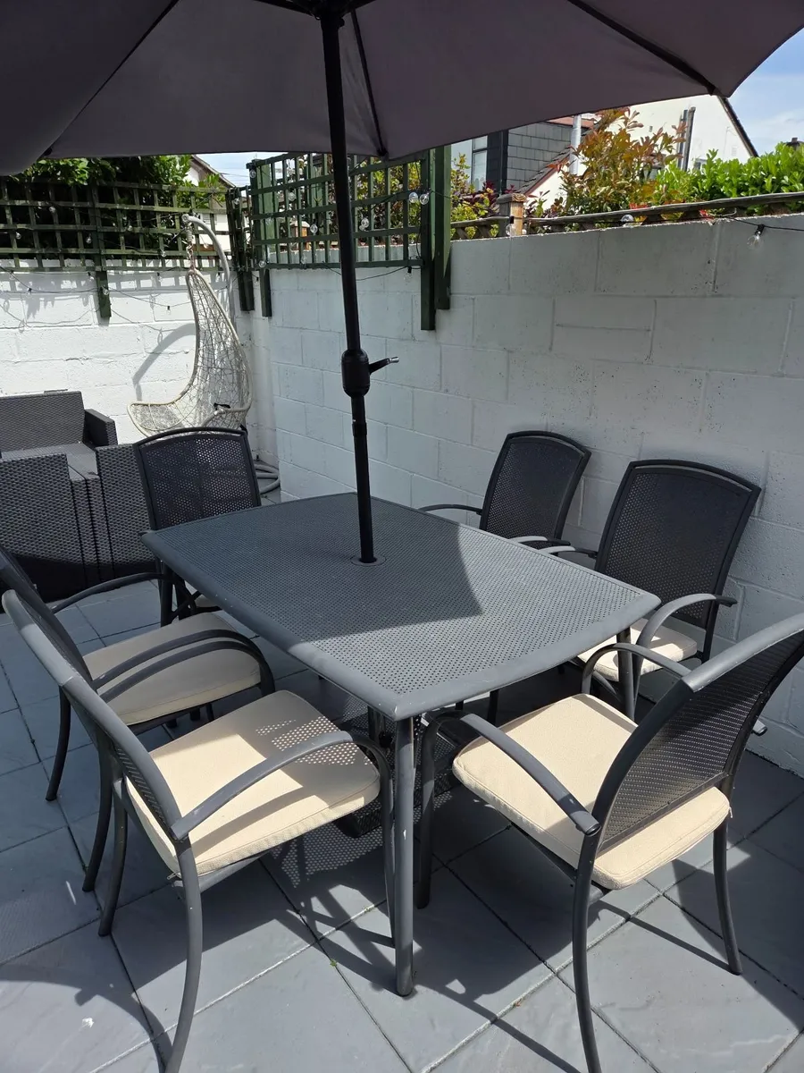 Garden Table,6 Chairs,Umbrella and Stand - Image 4