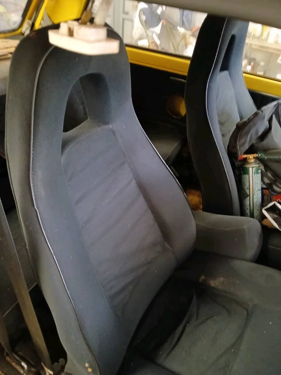 Car - Image 2