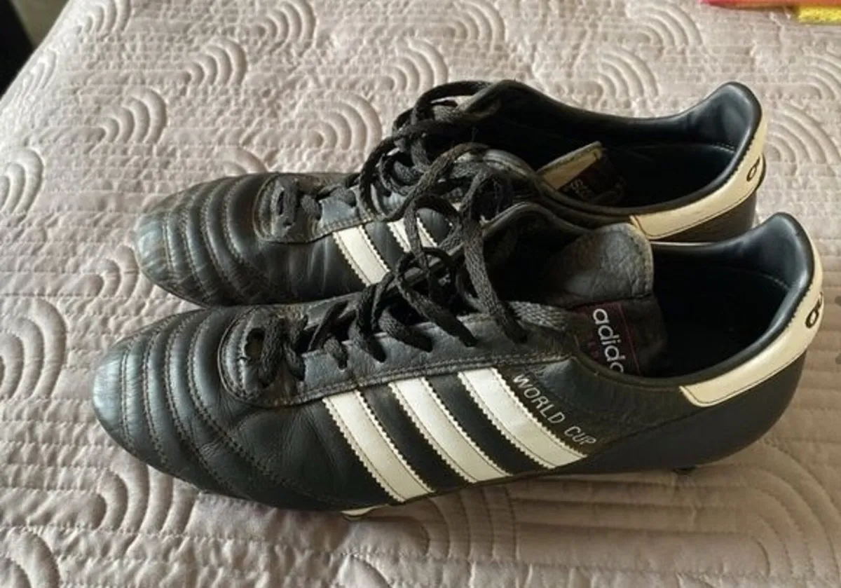 Adidas World Cup Football Boots Size UK9 - Image 1