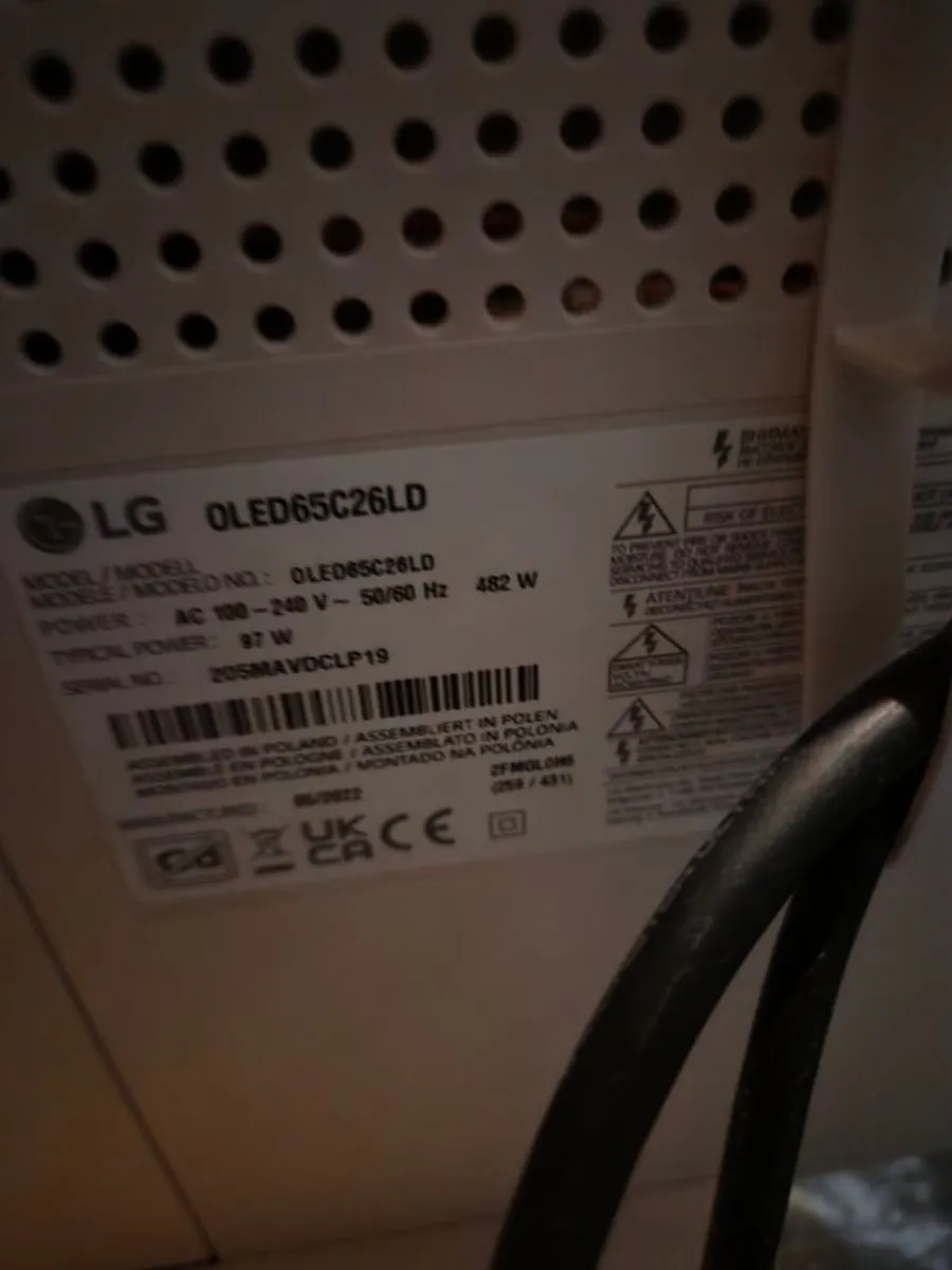 Lg C2 65" - Image 2
