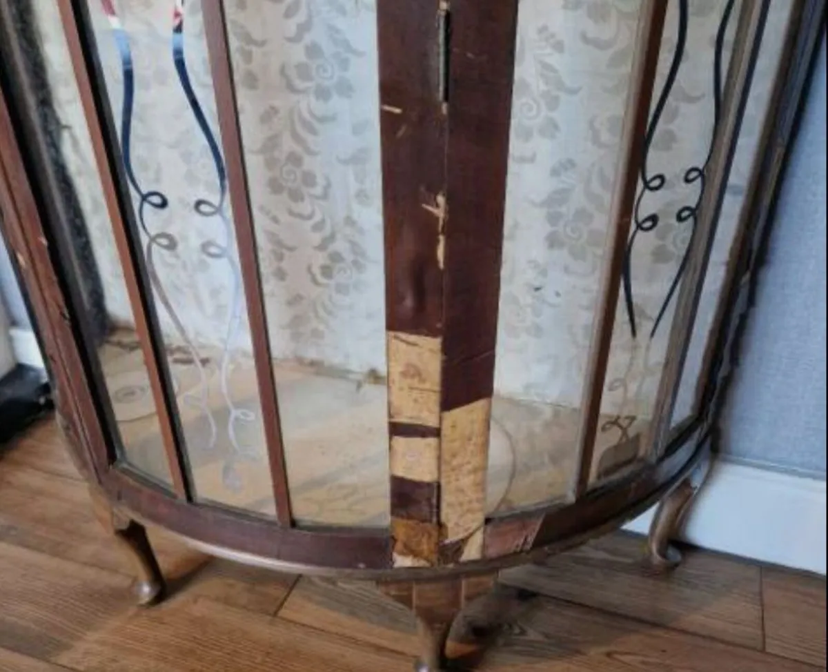 Cabinet - Image 3