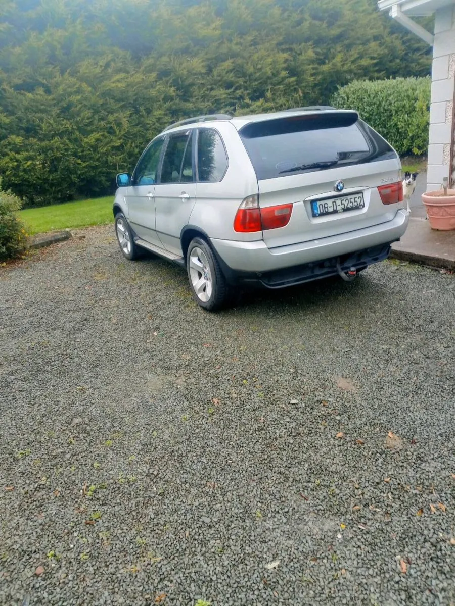 BMW X5 - Image 2
